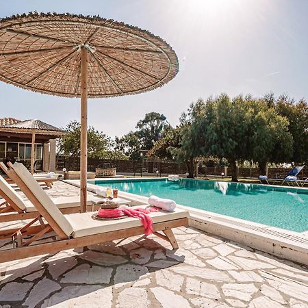 Skidi Beach House Ágios Matthaíos Zewnętrze zdjęcie